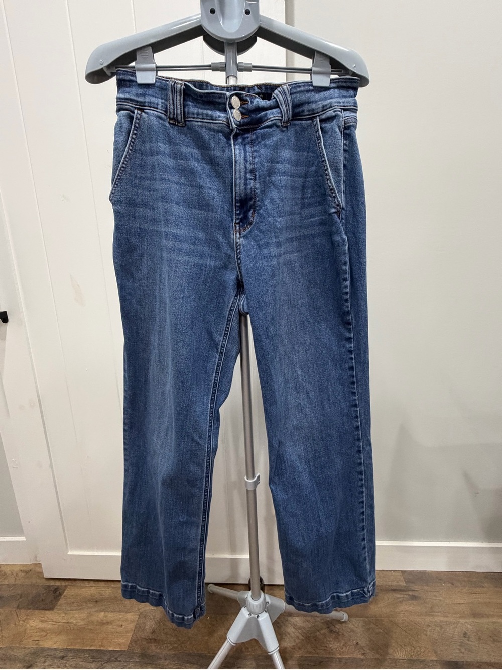 Judy Blue Medium Wash Wide Leg Jeans